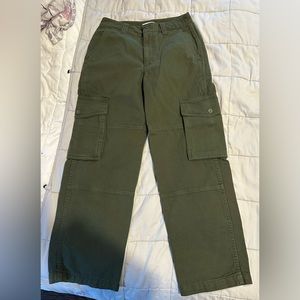 Aritzia TNA Troop Cargo Pants